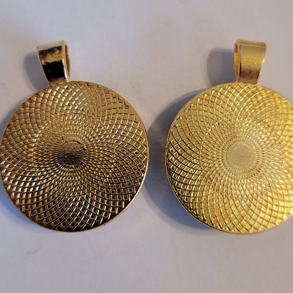 Necklace Pendants - Picture 5 of 7